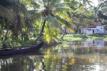 Green Palace Health Resort Alappuzha