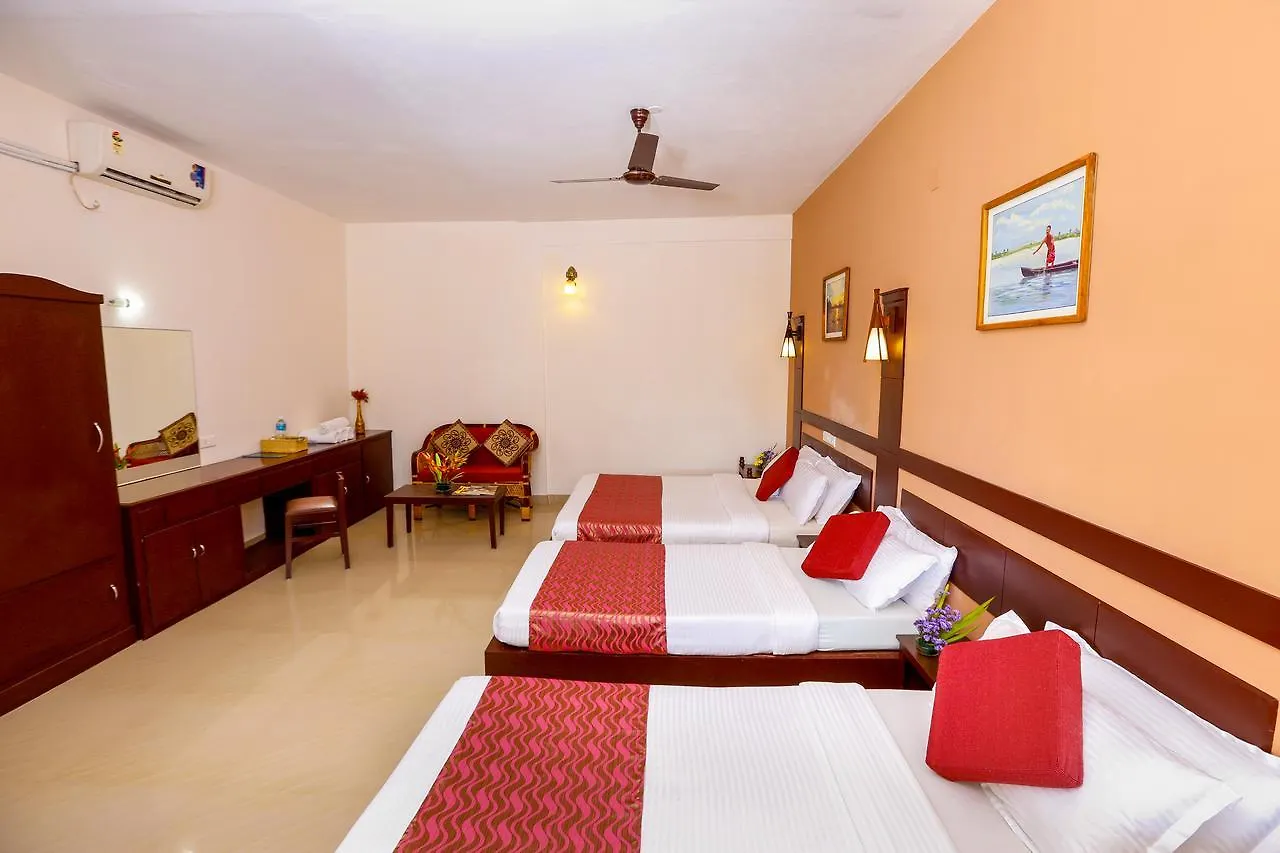 Green Palace Health Resort Alappuzha