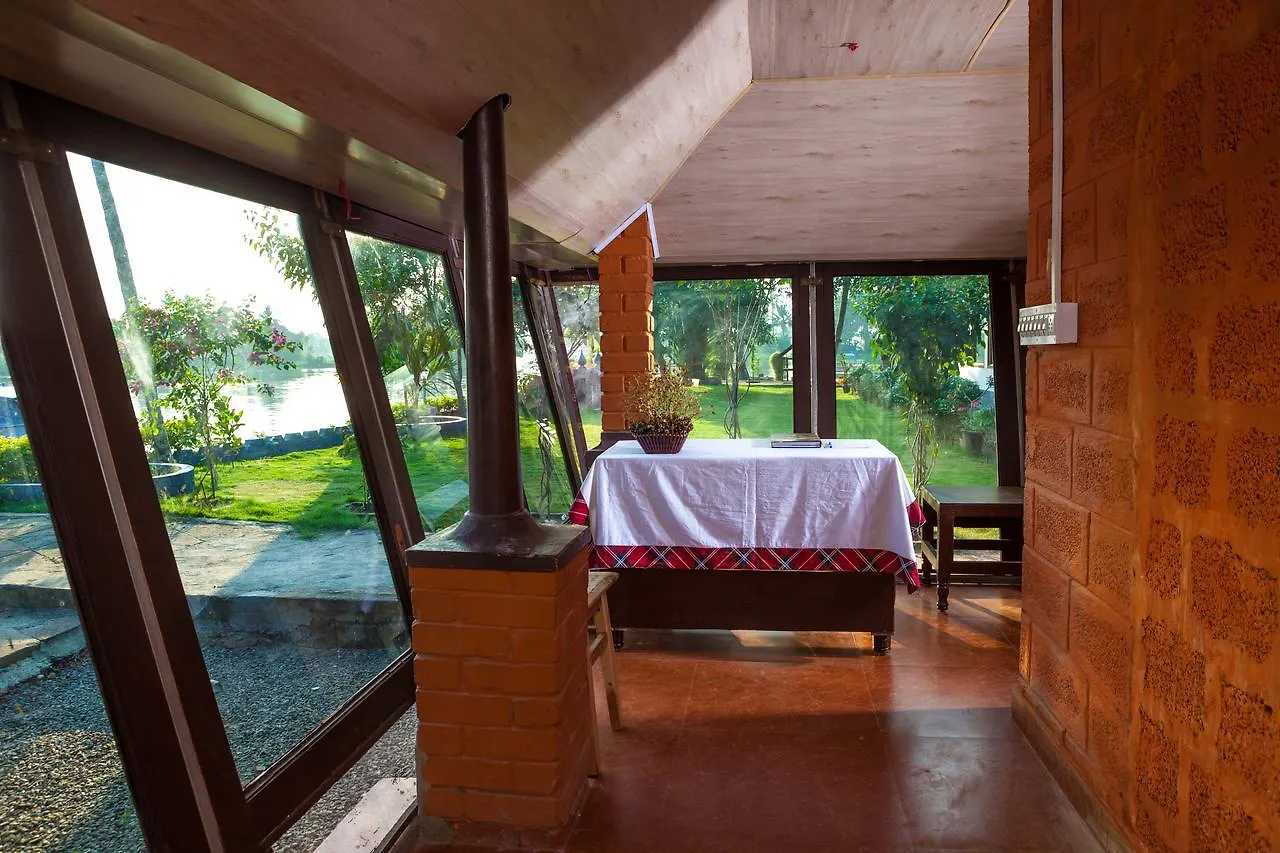 Green Palace Health Resort Alappuzha